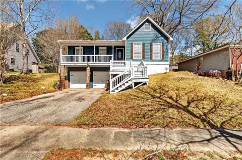 6626 Cherry Pointe Ct, Mobile, AL 36695