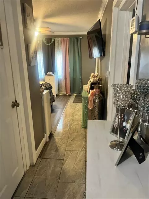 Entry Way - 814 Beck Ave, Mobile, AL 36610 photo 1 of 1