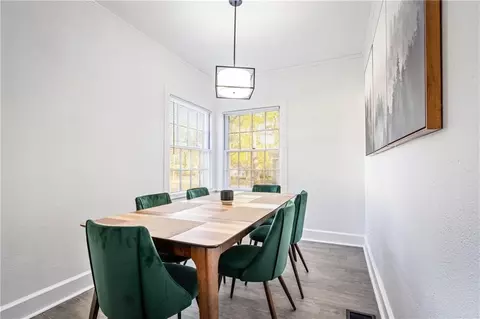 Dining - 255 Pinehill Dr, Mobile, AL 36606 photo 2 of 2