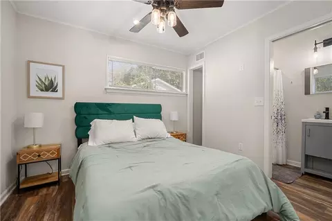 Bedroom - 54 Bishop Ln S, Mobile, AL 36608 photo 1 of 6