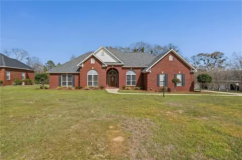 6090 Celeste Rd, Saraland, AL 36571