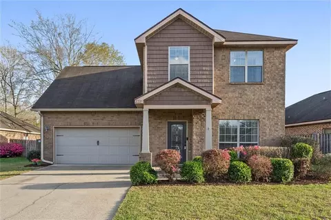 2225 Livingstone Ct, Mobile, AL 36695