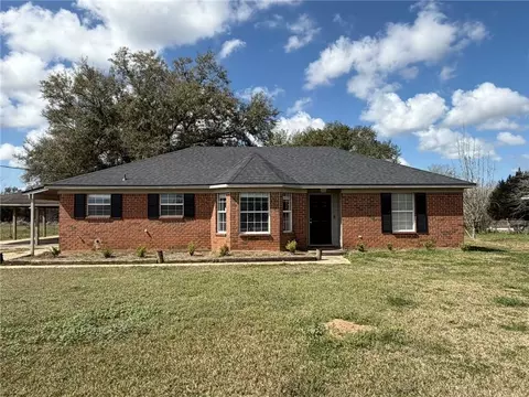 8770 Mccollough Rd, Grand Bay, AL 36541