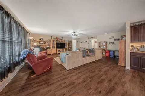 Living - 2532 Raspberry Ln, Mobile, AL 36695 photo 1 of 1