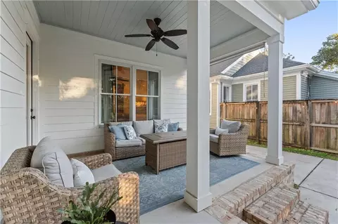 Exterior - 15 Semmes Ave, Mobile, AL 36604 photo 4 of 6