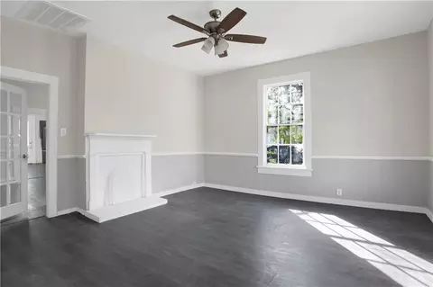 1063 Selma St, Mobile, AL 36604 photo 4
