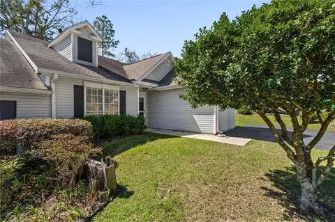 7241 Spring Lake Dr S, Mobile, AL 36695