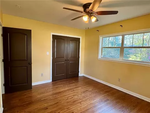 Bedroom - 504 Sutherland Dr, Chickasaw, AL 36611 photo 1 of 3