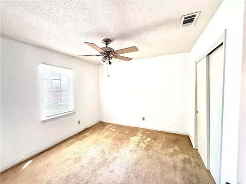 Bedroom - 4017 Cottage Hill Rd #34, Mobile, AL 36609 photo 5 of 6