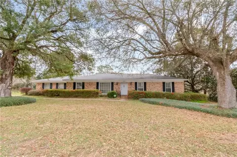 1618 Weaver Dr, Eight Mile, AL 36613