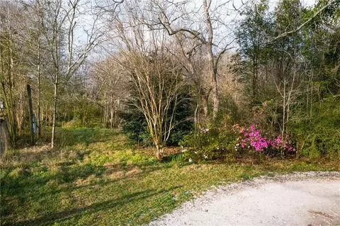 7802 Pecan Ct, Irvington, AL 36544
