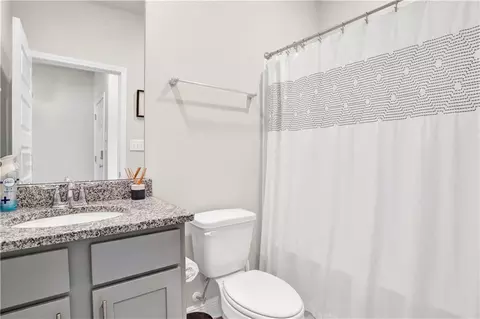 Bath - 24253 Alydar Loop, Daphne, AL 36526 photo 4 of 5