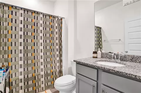 Bath - 24253 Alydar Loop, Daphne, AL 36526 photo 3 of 5
