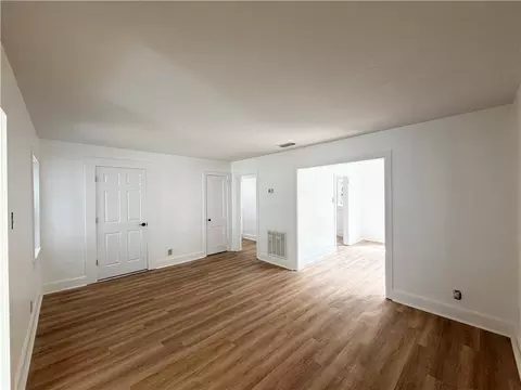 606 Shady Oak Dr, Mobile, AL 36608 photo 10