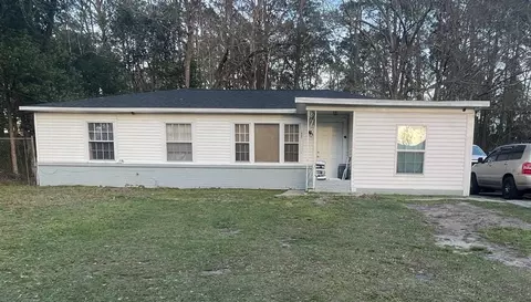 1607 E Faure Dr, Mobile, AL 36605