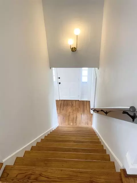 Entry Way - 25 Benedict Pl, Mobile, AL 36606 photo 3 of 3