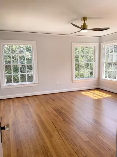 Bedroom - 25 Benedict Pl, Mobile, AL 36606 photo 5 of 6