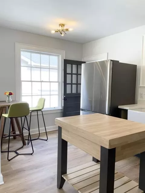 Kitchen - 25 Benedict Pl, Mobile, AL 36606 photo 1 of 2