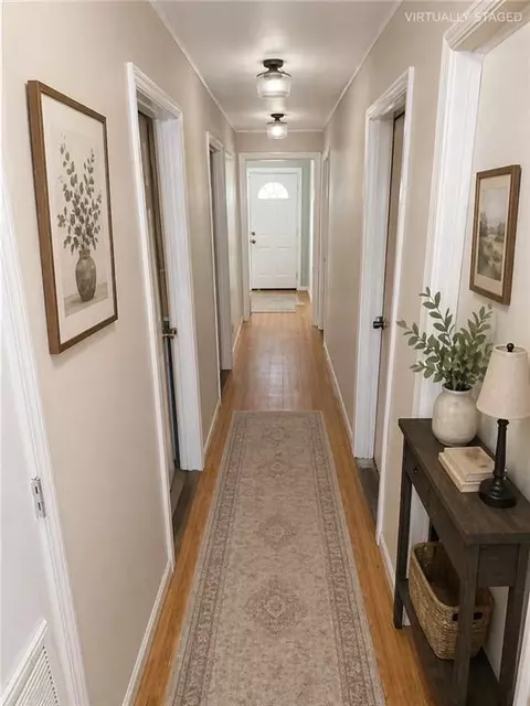 Entry Way - 403 Ogden Ave, Mobile, AL 36607 photo 3 of 3