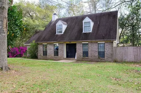 12795 Dauphin Ct, Grand Bay, AL 36541