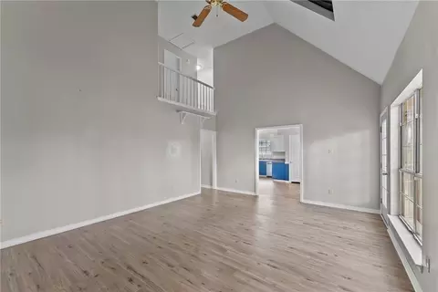 Living - 3254 Austin Dr, Mobile, AL 36695 photo 2 of 4