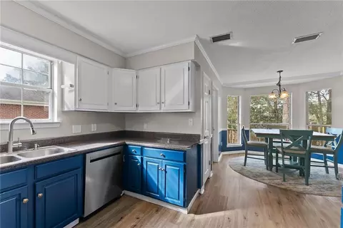 Kitchen - 3254 Austin Dr, Mobile, AL 36695 photo 1 of 4