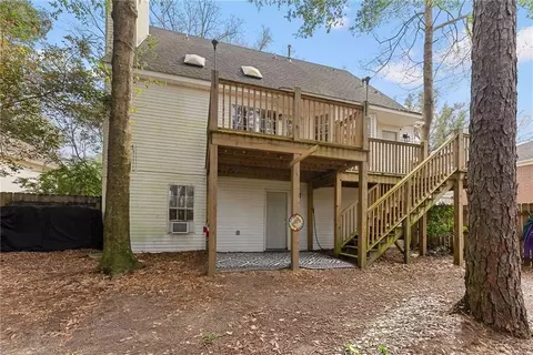 Exterior - 3254 Austin Dr, Mobile, AL 36695 photo 8 of 11