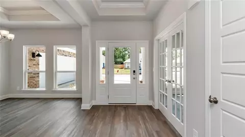 Entry Way - 3865 Newman Rd, Mobile, AL 36695 photo 3 of 4