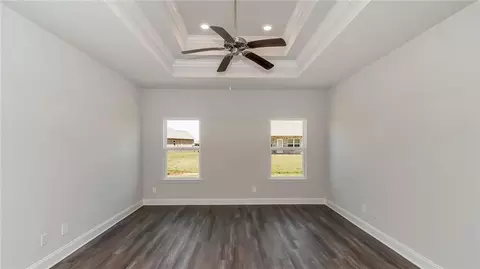 Living - 3865 Newman Rd, Mobile, AL 36695 photo 7 of 7