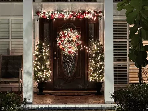 Entry Way - 254 Jackson Blvd, Mobile, AL 36609 photo 7 of 8