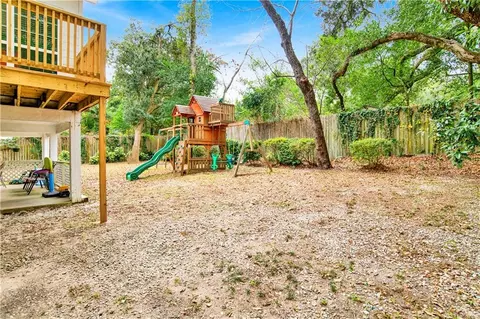 Exterior - 254 Jackson Blvd, Mobile, AL 36609 photo 14 of 31