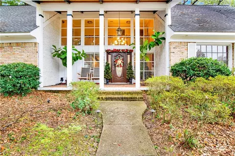 Exterior - 254 Jackson Blvd, Mobile, AL 36609 photo 4 of 31
