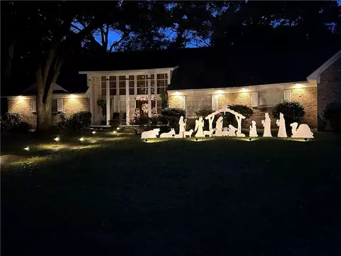 Exterior - 254 Jackson Blvd, Mobile, AL 36609 photo 20 of 31