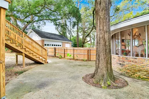 Exterior - 254 Jackson Blvd, Mobile, AL 36609 photo 11 of 31