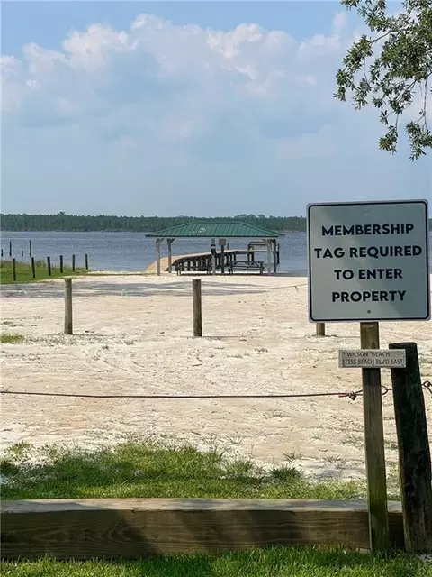 27610 Beach Blvd S, Orange Beach, AL 36561