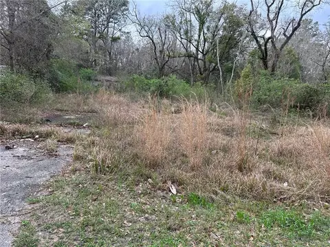 1904 S Shelton Beach Rd, Eight Mile, AL 36613