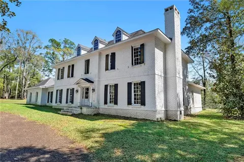 5801 Fairfax Rd S, Mobile, AL 36608 photo 3