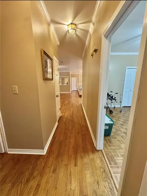 Entry Way - 1429 Regency Oaks Dr E, Mobile, AL 36609 photo 1 of 1