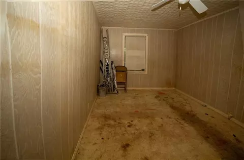 Bedroom - 15 Ryan St, Chickasaw, AL 36611 photo 3 of 4