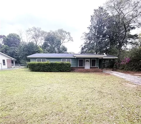 661 Raines Dr, Mobile, AL 36609
