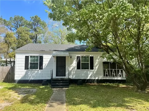 Exterior - 407 Seminole St, Mobile, AL 36606 photo 2 of 5