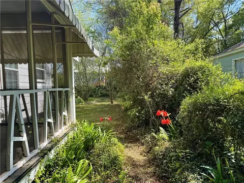 Exterior - 407 Seminole St, Mobile, AL 36606 photo 4 of 5