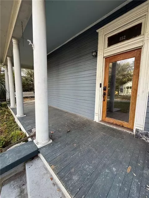 352 Ann St S, Mobile, AL 36604 photo 2