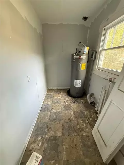 352 Ann St S, Mobile, AL 36604 photo 11