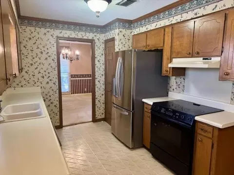 Kitchen - 6417 Pinehurst Run, Mobile, AL 36608 photo 2 of 2
