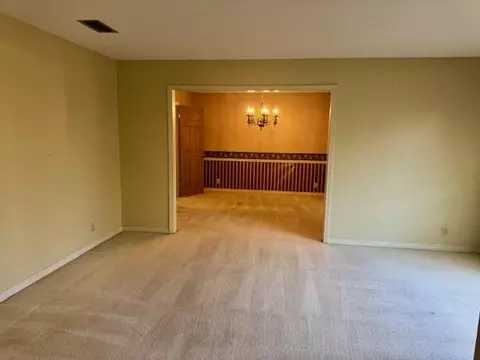 Living - 6417 Pinehurst Run, Mobile, AL 36608 photo 1 of 3