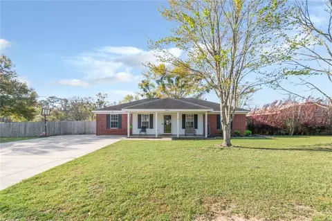 2947 Bear Oak Ct, Mobile, AL 36608