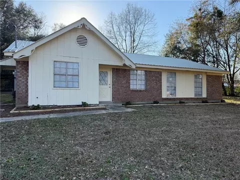 6920 Fair Meadow Dr, Theodore, AL 36582