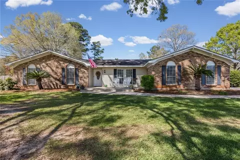 9700 Scenic Ct, Semmes, AL 36575
