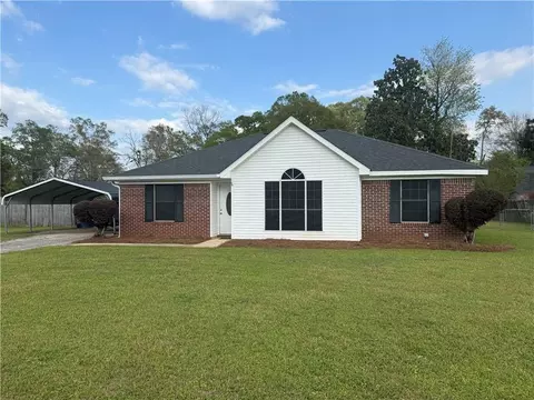 19810 Indiana St, Citronelle, AL 36522